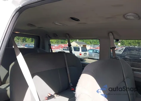 2013 Ford E-350 Super Duty Xlt from USA, damaged, VIN 1FBNE3BL7DDA19017